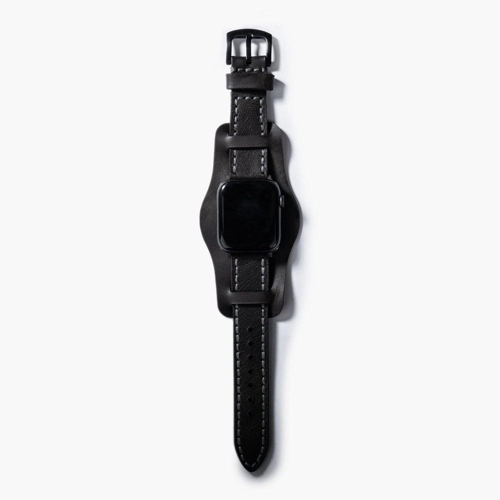Bund Çift Katlı Deri Apple Watch Kayışı – Asfalt Yakın Çekim — El Yapımı Hakiki Deri | Deri Kordon