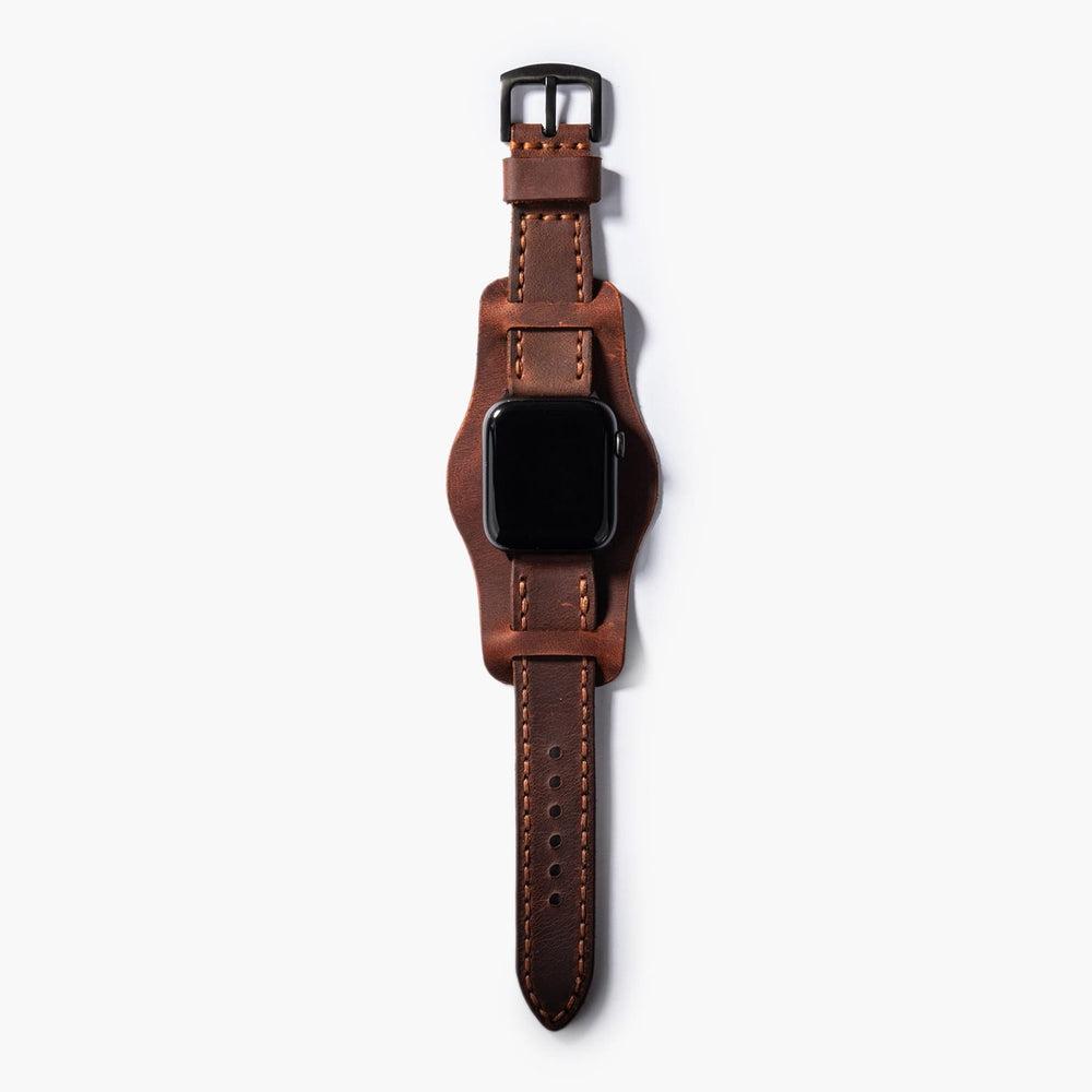 Bund Çift Katlı Deri Apple Watch Kayışı – Kızıl Crazy Yakın Çekim — El Yapımı Hakiki Deri | Deri Kordon