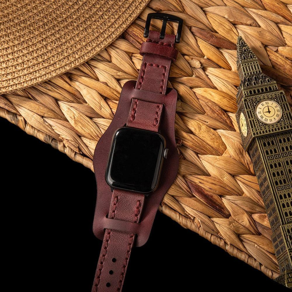 Bund Çift Katlı Deri Apple Watch Kayışı – Mürdüm Yakın Çekim — El Yapımı Hakiki Deri | Deri Kordon