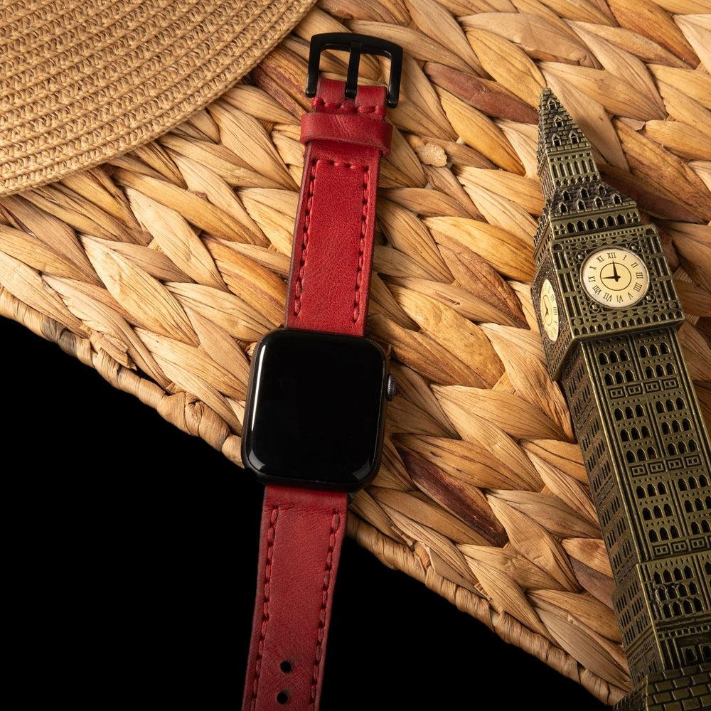 Çift Kat Deri Apple Watch Kayışı – Kırmızı Yakın Çekim — El Yapımı Hakiki Deri | Deri Kordon